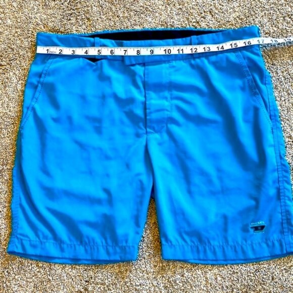 Diesel beachwear peacock blue lightweight swim trunks. Men's size 30 - Picture 14 of 14